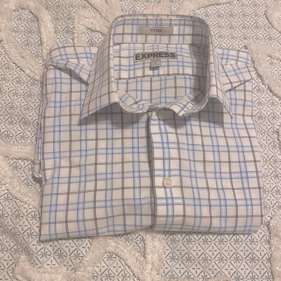Express Mens Shirt Small Blue Plaid Long Sleeve Button Up size small 14 - 14 1/2 - Picture 1 of 6